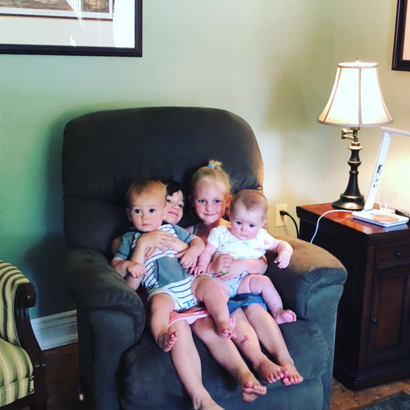 A9943568-8BB7-453B-846E-6C077AA24BFF